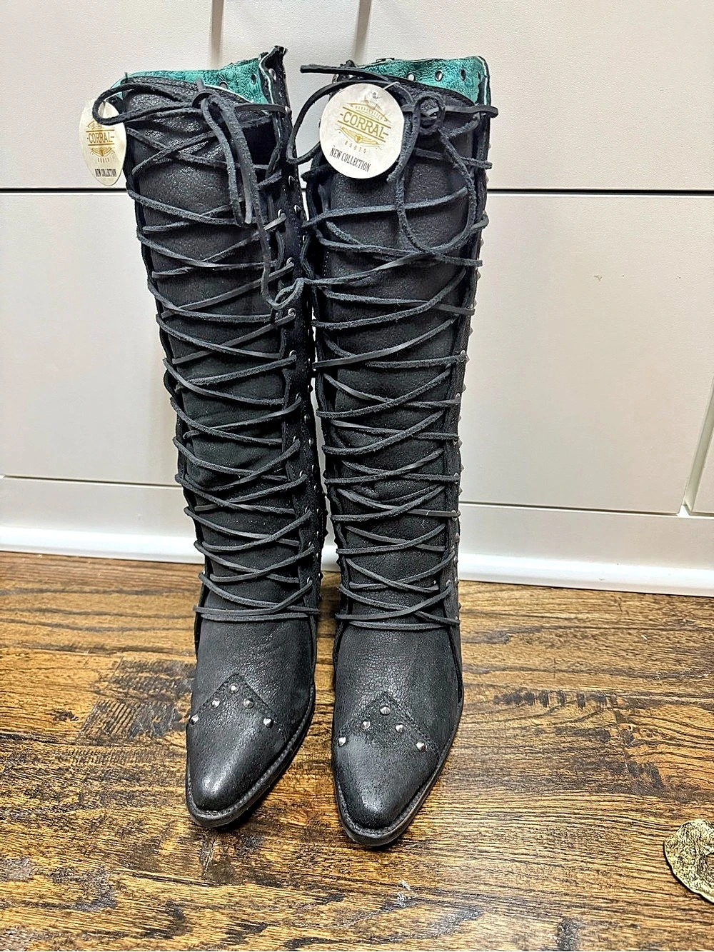 Corral New Collection Studded Lace-Up Heeled Boots Black & Green